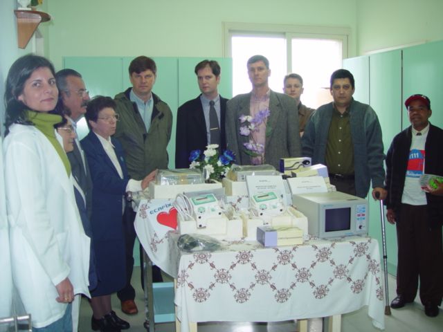 5d6441e720fbf-pata-inauguracao-hospital.jpg